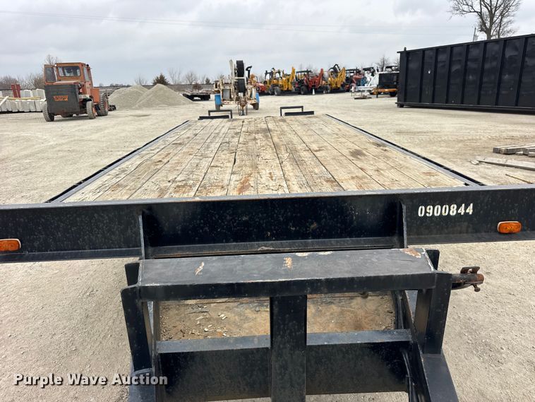 image for item ER0442 1999 Hudson Bros TRAILER equipment trailer