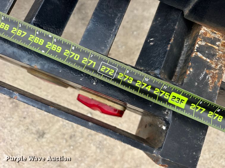 image for item ER0442 1999 Hudson Bros TRAILER equipment trailer