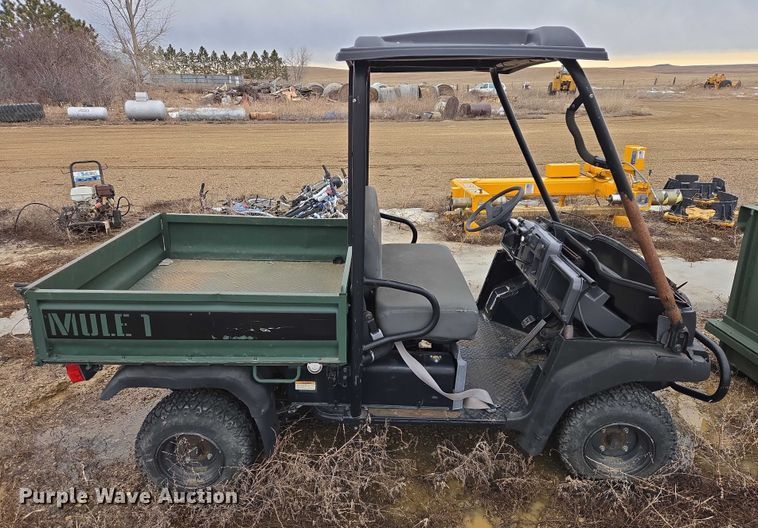 image for item ES2845 2005 Kawasaki KAF620G Mule utility vehicle