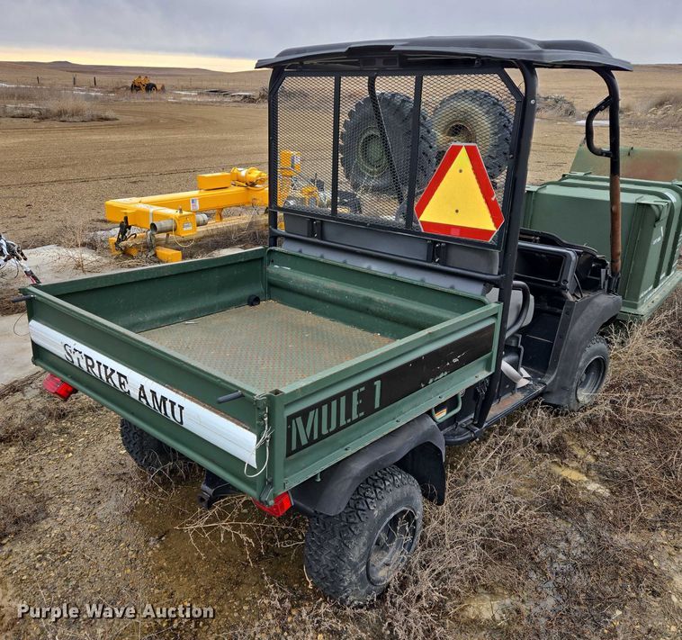 image for item ES2845 2005 Kawasaki KAF620G Mule utility vehicle