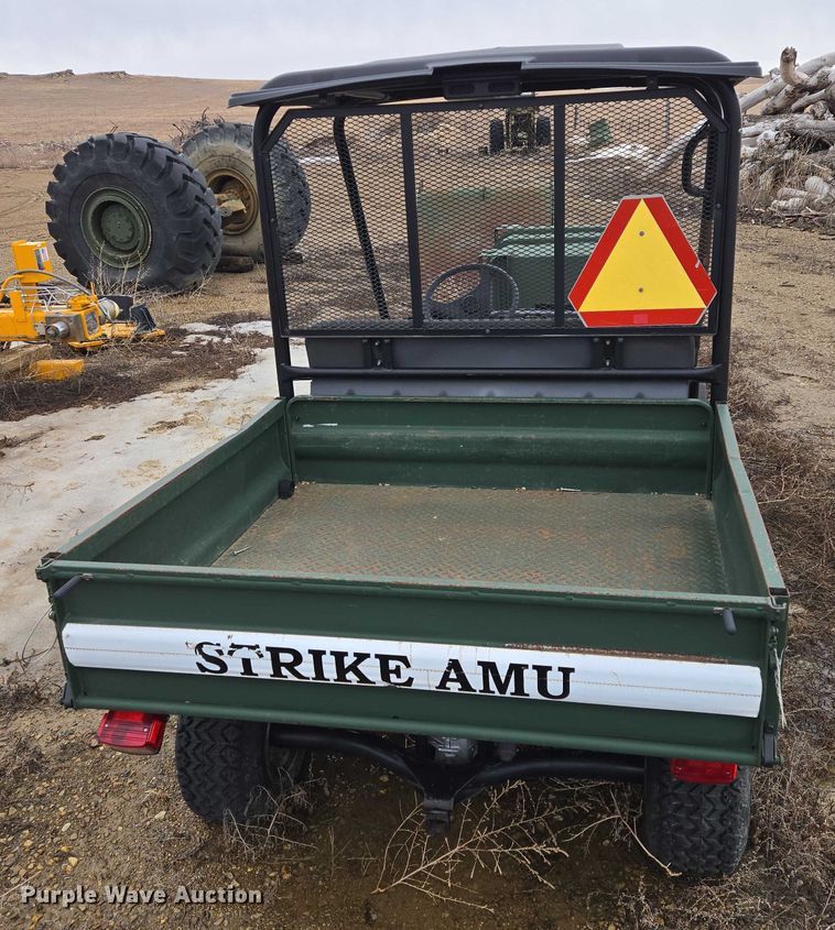 image for item ES2845 2005 Kawasaki KAF620G Mule utility vehicle