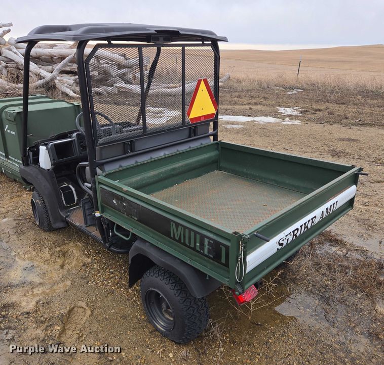 image for item ES2845 2005 Kawasaki KAF620G Mule utility vehicle
