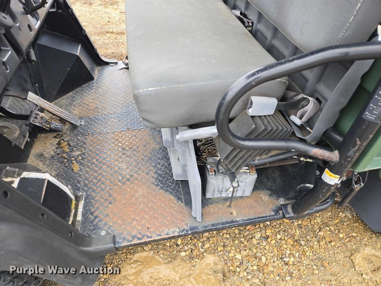 image for item ES2845 2005 Kawasaki KAF620G Mule utility vehicle