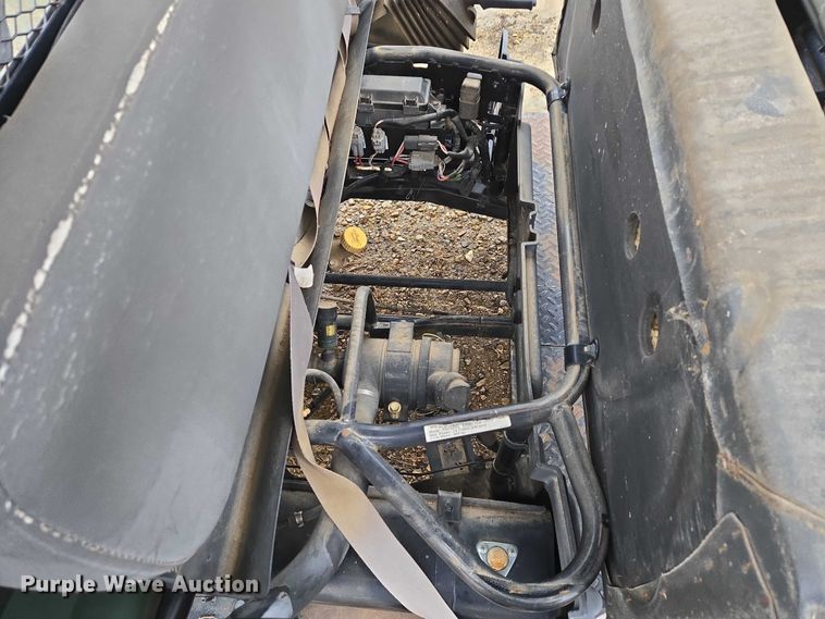 image for item ES2845 2005 Kawasaki KAF620G Mule utility vehicle