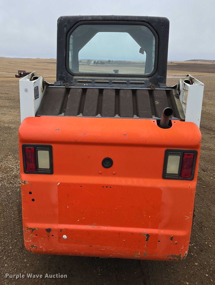 image for item ES2848 2002 Bobcat 753 skid steer loader