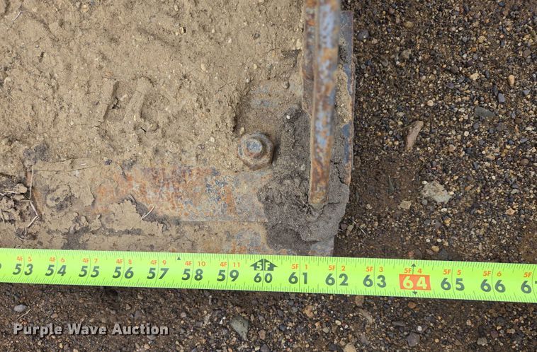 image for item ES2848 2002 Bobcat 753 skid steer loader