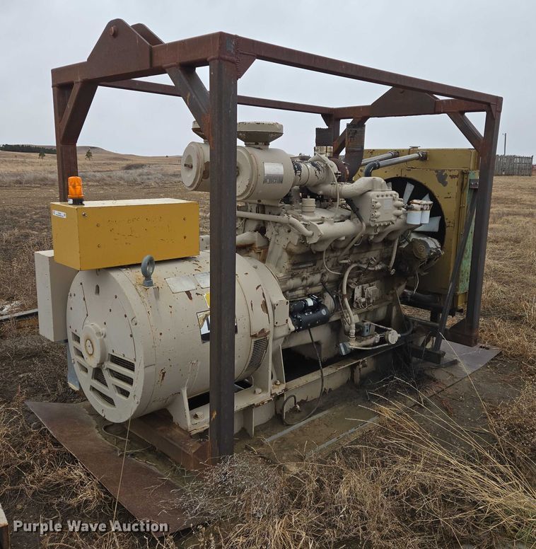 image for item ES2853 1974 Cummins VT12-700-GS 