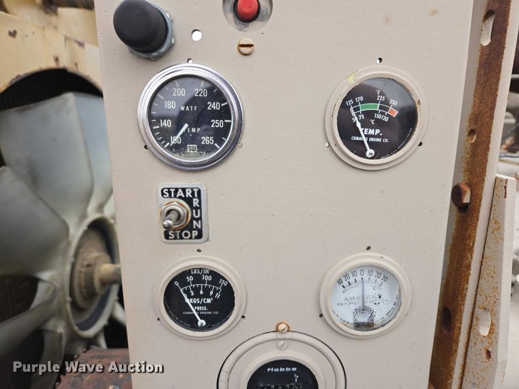 image for item ES2853 1974 Cummins VT12-700-GS 