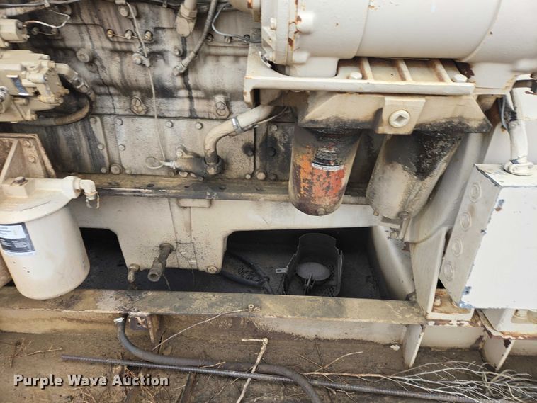 image for item ES2853 1974 Cummins VT12-700-GS 