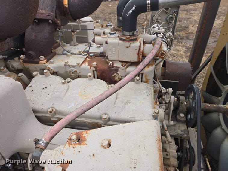 image for item ES2853 1974 Cummins VT12-700-GS 