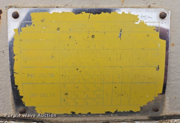 image for item ES2853 1974 Cummins VT12-700-GS 