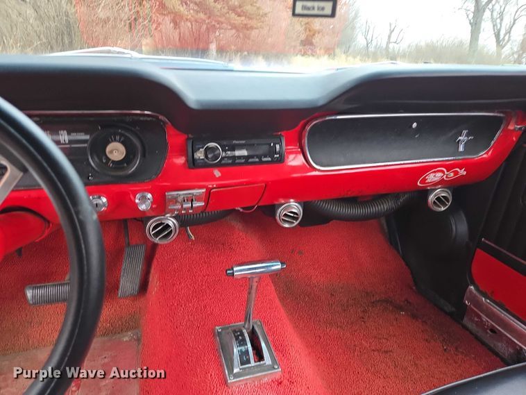 image for item ES2854 1965 Ford Mustang 289 