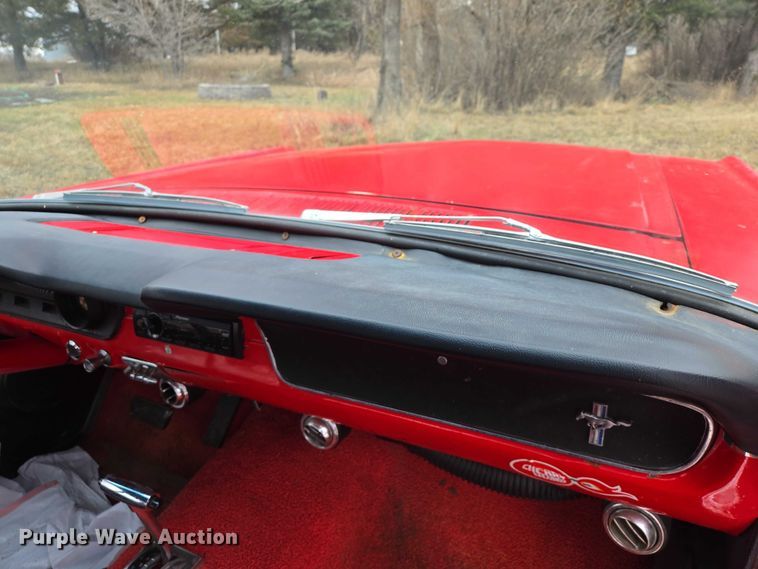 image for item ES2854 1965 Ford Mustang 289 