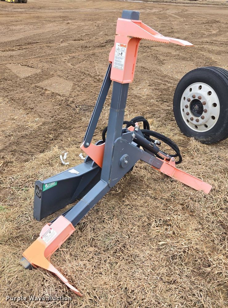 image for item ES2862 Raytree RMTG70 skid steer tire grabber