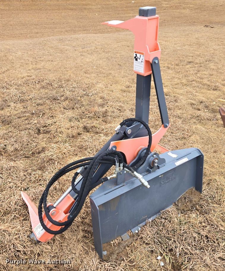 image for item ES2862 Raytree RMTG70 skid steer tire grabber