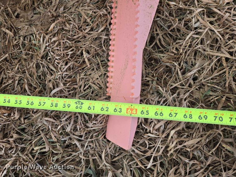 image for item ES2862 Raytree RMTG70 skid steer tire grabber