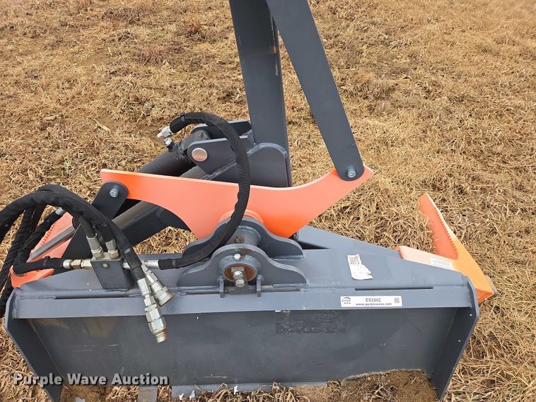 image for item ES2862 Raytree RMTG70 skid steer tire grabber