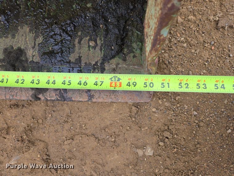 image for item ES2868 John Deere 2305 HST lawn mower