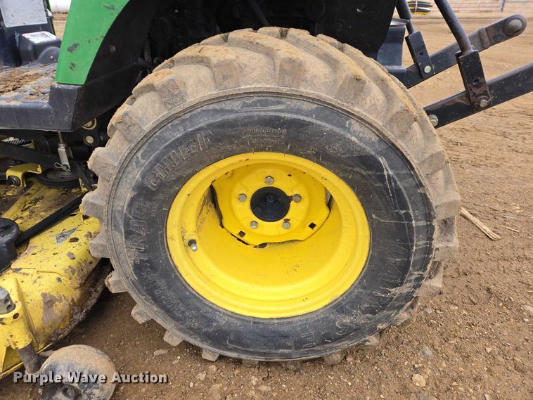 image for item ES2868 John Deere 2305 HST lawn mower