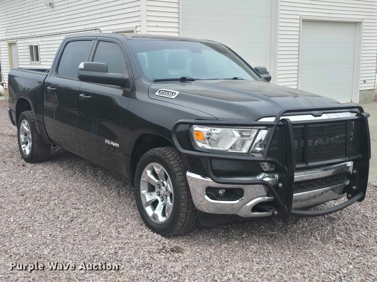 image for item ES2953 2021 RAM 1500 Crew Cab pickup truck