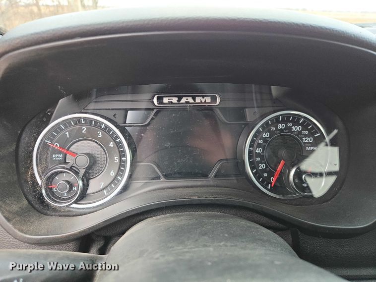 image for item ES2953 2021 RAM 1500 Crew Cab pickup truck