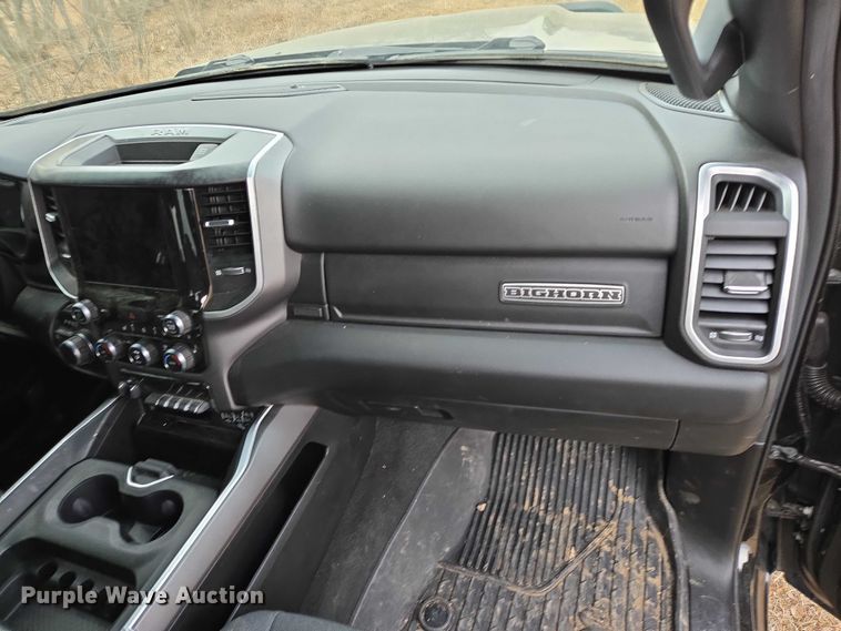 image for item ES2953 2021 RAM 1500 Crew Cab pickup truck