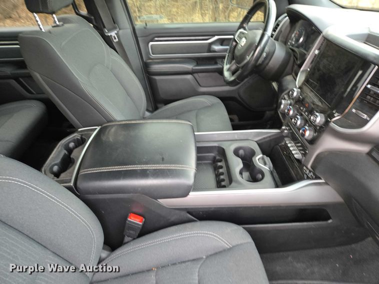 image for item ES2953 2021 RAM 1500 Crew Cab pickup truck