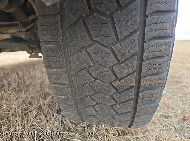 image for item ES2953 2021 RAM 1500 Crew Cab pickup truck