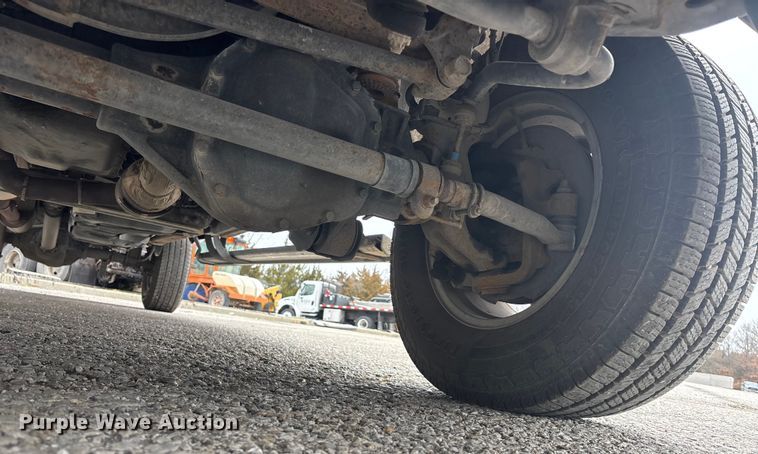 image for item ES5012 2018 Ford F350 Crew Cab pickup truck