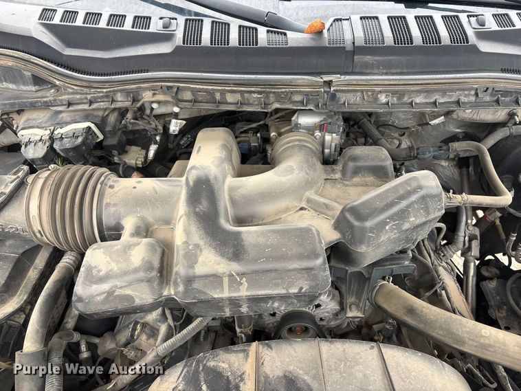 image for item ES5012 2018 Ford F350 Crew Cab pickup truck