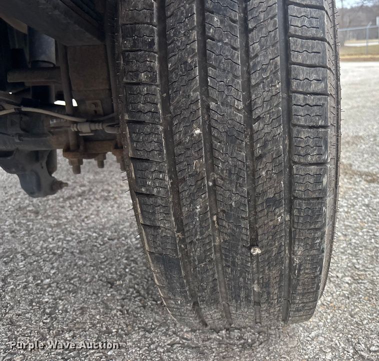 image for item ES5012 2018 Ford F350 Crew Cab pickup truck