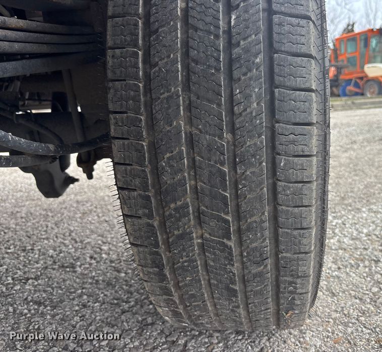 image for item ES5012 2018 Ford F350 Crew Cab pickup truck