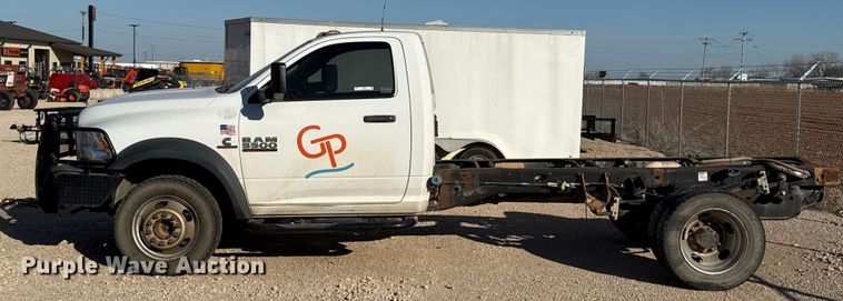 image for item ES5813 2016 RAM 5500 truck cab and chassis