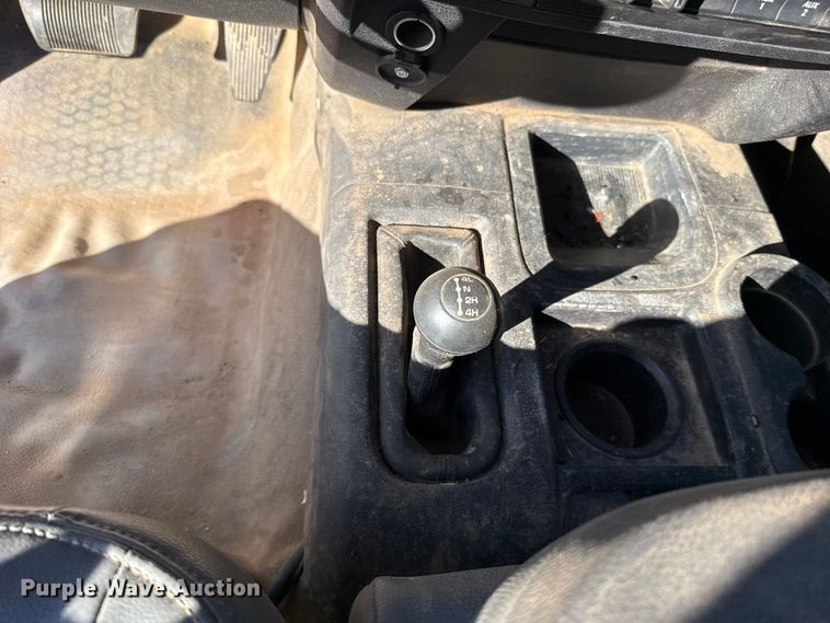 image for item ES5813 2016 RAM 5500 truck cab and chassis