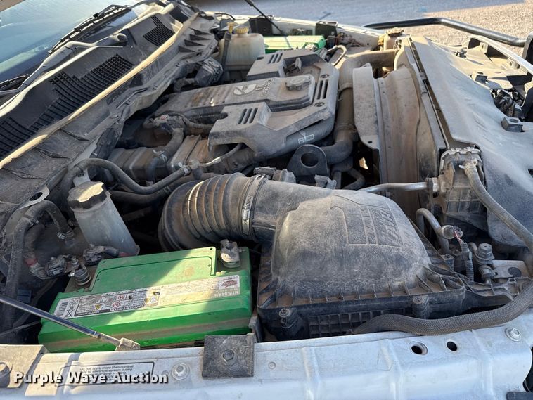 image for item ES5813 2016 RAM 5500 truck cab and chassis