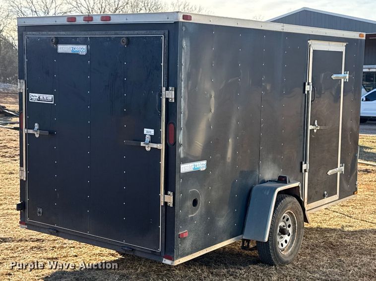 image for item ES5835 2015 Lark United Manufacturing LLC VT6X12SA enclosed cargo trailer