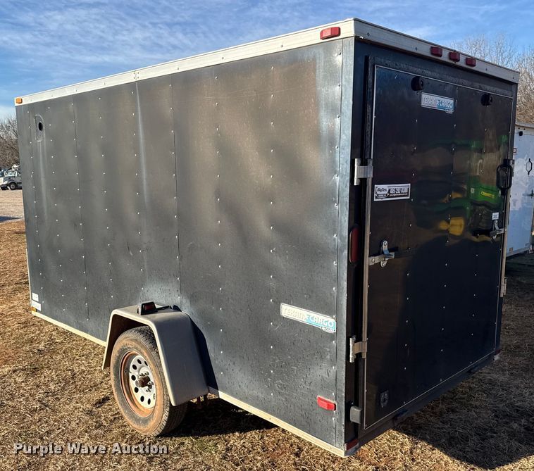 image for item ES5835 2015 Lark United Manufacturing LLC VT6X12SA enclosed cargo trailer