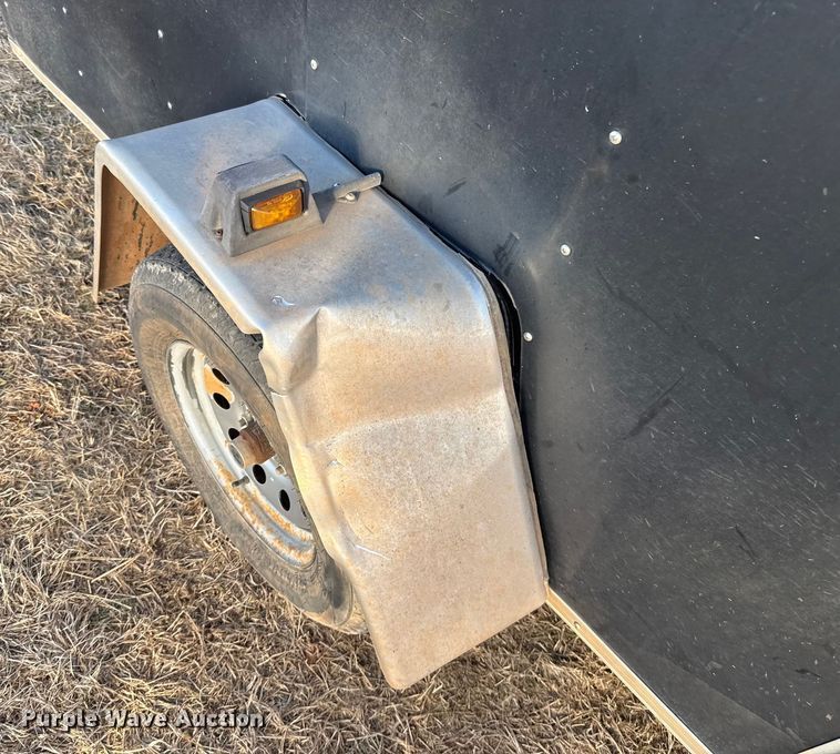 image for item ES5835 2015 Lark United Manufacturing LLC VT6X12SA enclosed cargo trailer