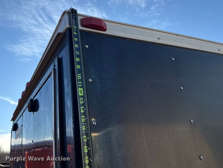 image for item ES5835 2015 Lark United Manufacturing LLC VT6X12SA enclosed cargo trailer