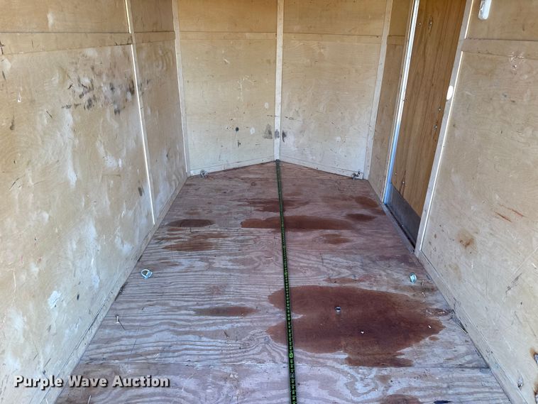 image for item ES5835 2015 Lark United Manufacturing LLC VT6X12SA enclosed cargo trailer