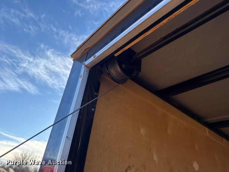 image for item ES5835 2015 Lark United Manufacturing LLC VT6X12SA enclosed cargo trailer