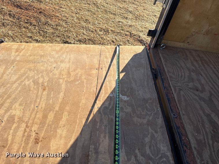 image for item ES5835 2015 Lark United Manufacturing LLC VT6X12SA enclosed cargo trailer