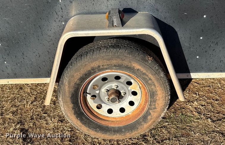 image for item ES5835 2015 Lark United Manufacturing LLC VT6X12SA enclosed cargo trailer