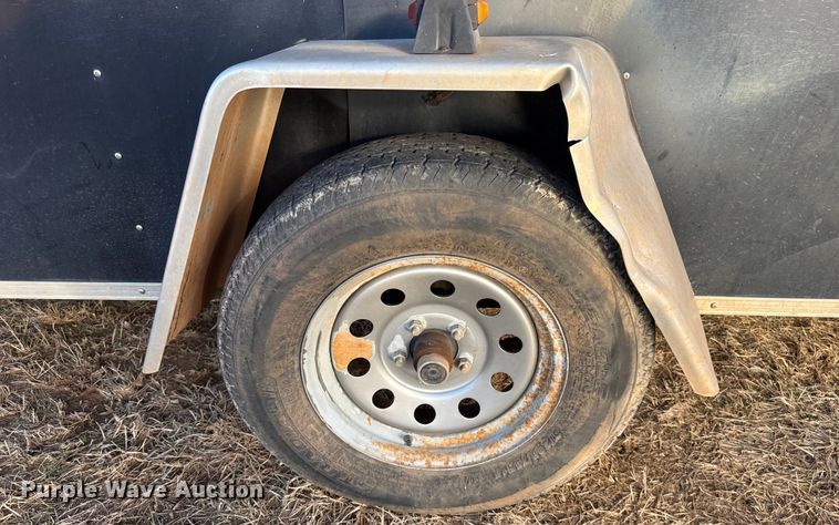 image for item ES5835 2015 Lark United Manufacturing LLC VT6X12SA enclosed cargo trailer