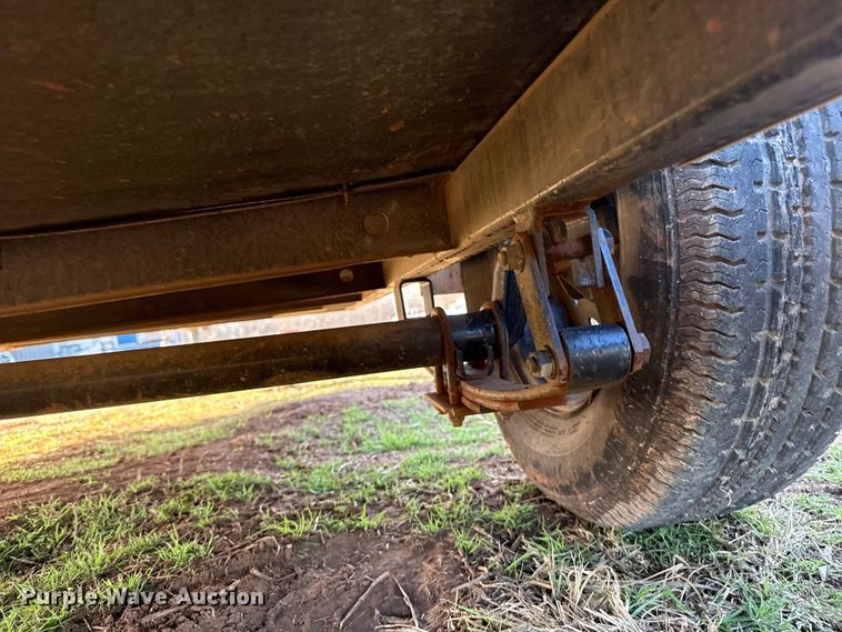 image for item ES5836 2020 Carry-On COM6X12CGRVSAWTSTD enclosed cargo trailer