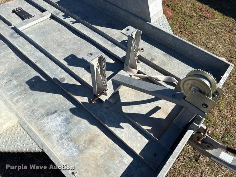 image for item ES5839 2012 Towmaster TC-2T tilt deck utility trailer