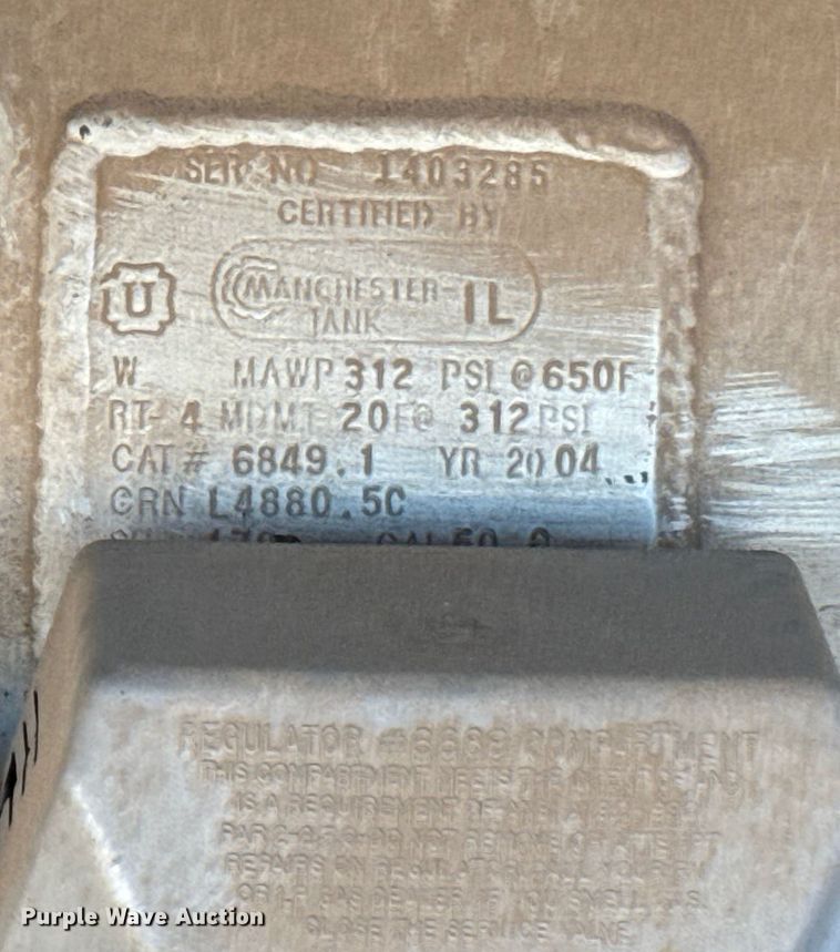 image for item ES5853 2005 Coachman Encore 380DS RV