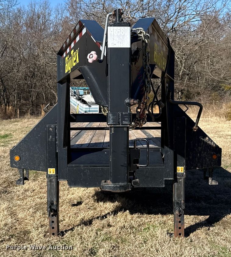 image for item ES5854 2019 Big Tex 25GN-35BK+5MR equipment trailer