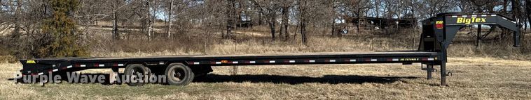 image for item ES5854 2019 Big Tex 25GN-35BK+5MR equipment trailer