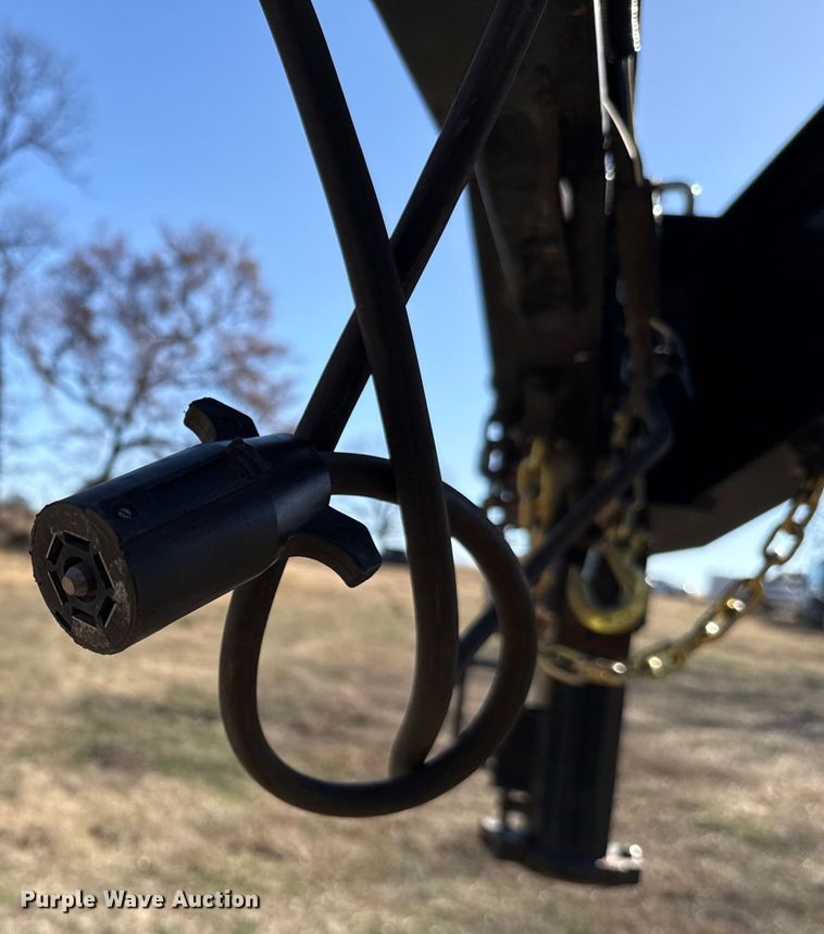 image for item ES5854 2019 Big Tex 25GN-35BK+5MR equipment trailer